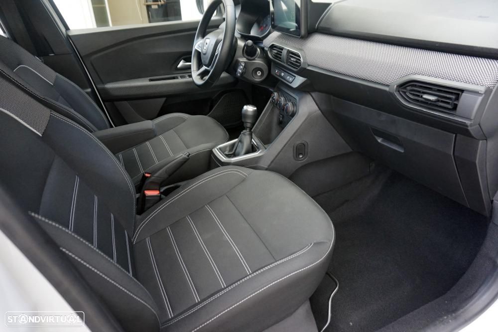 Dacia Sandero 1.0 SCe Essential - 6