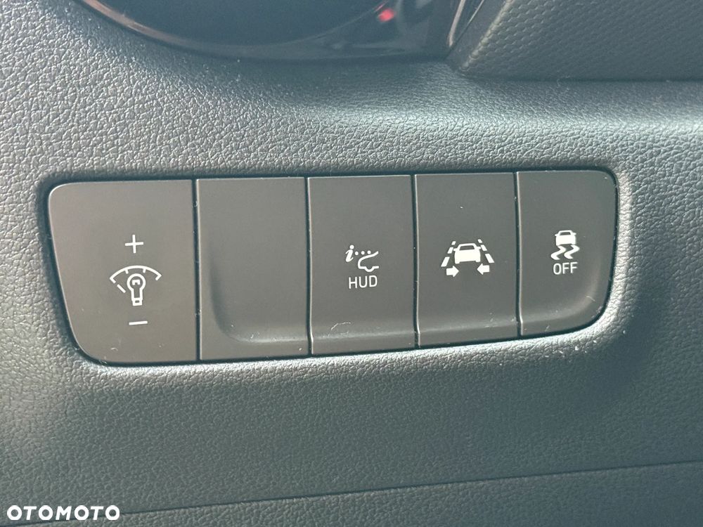 Hyundai Kona 1.6 T-GDI Premium DCT - 27
