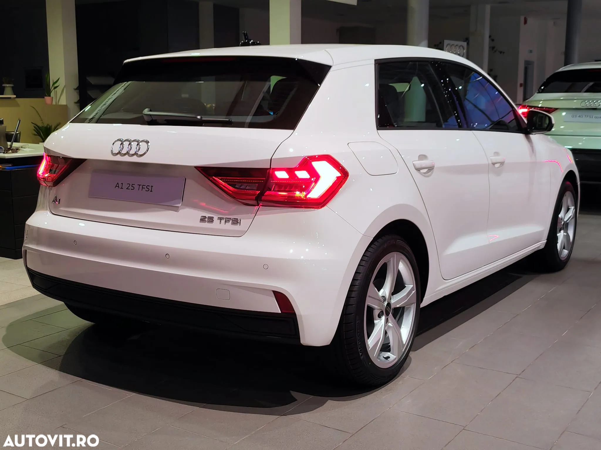 Audi A1 Sportback 1.0 25 TFSI S tronic Advanced - 6