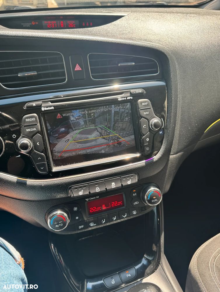 Kia Ceed 1.6 GDI DCT Platinum Edition - 10