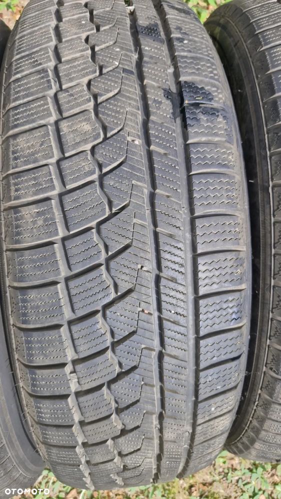Używane opony zimowe firmy ZEETEX 225/60R18 104 V XL - 5