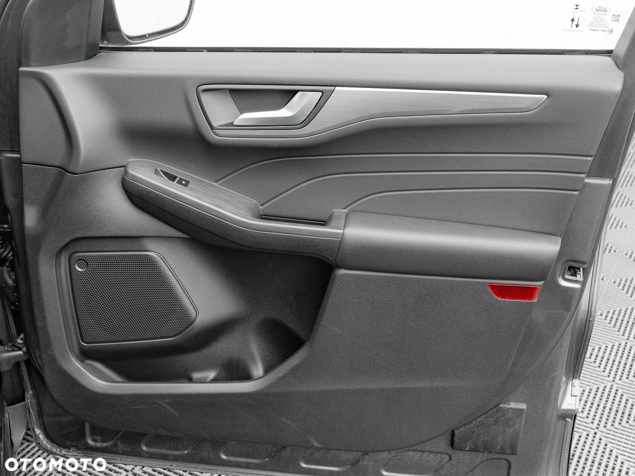 Ford Kuga 1.5 EcoBoost FWD Titanium - 30
