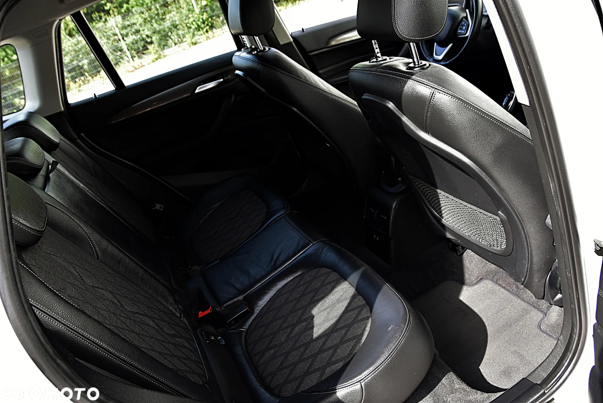 BMW X1 sDrive18i GPF xLine - 24
