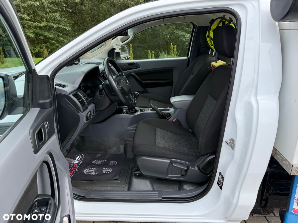 Ford Ranger - 8