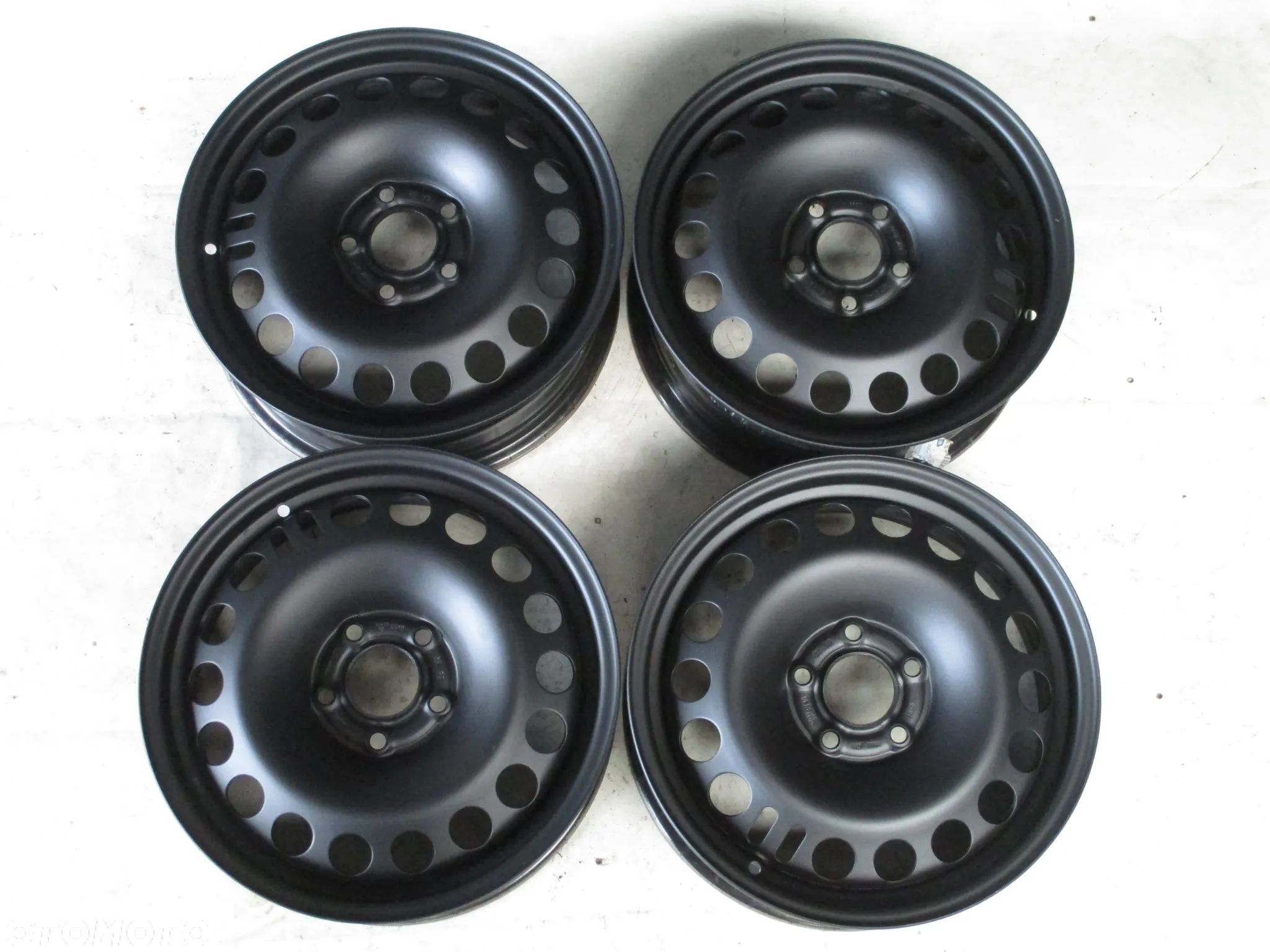 FELGI STALOWE 16 OPEL CORSA E ET40 - 1
