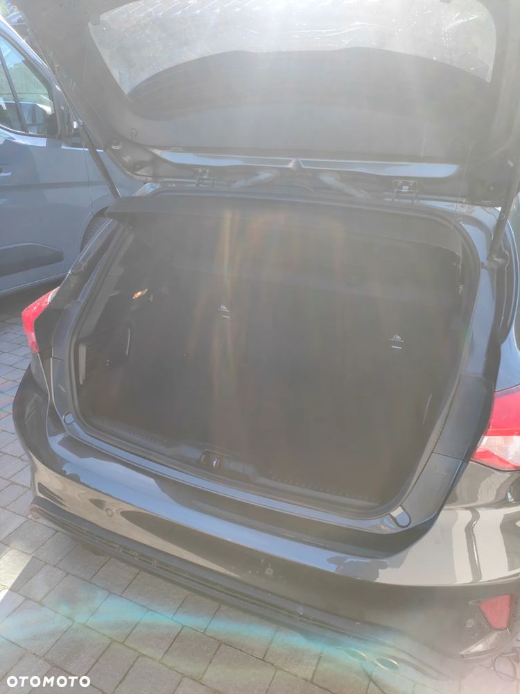 Ford Focus - 21