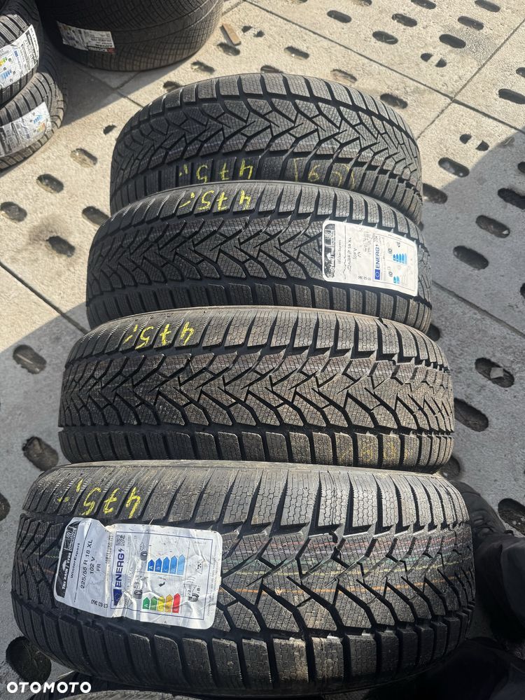 Nowe opony zimowe 225/55/18 Uniroyal 8 sztuk 2025r - 1
