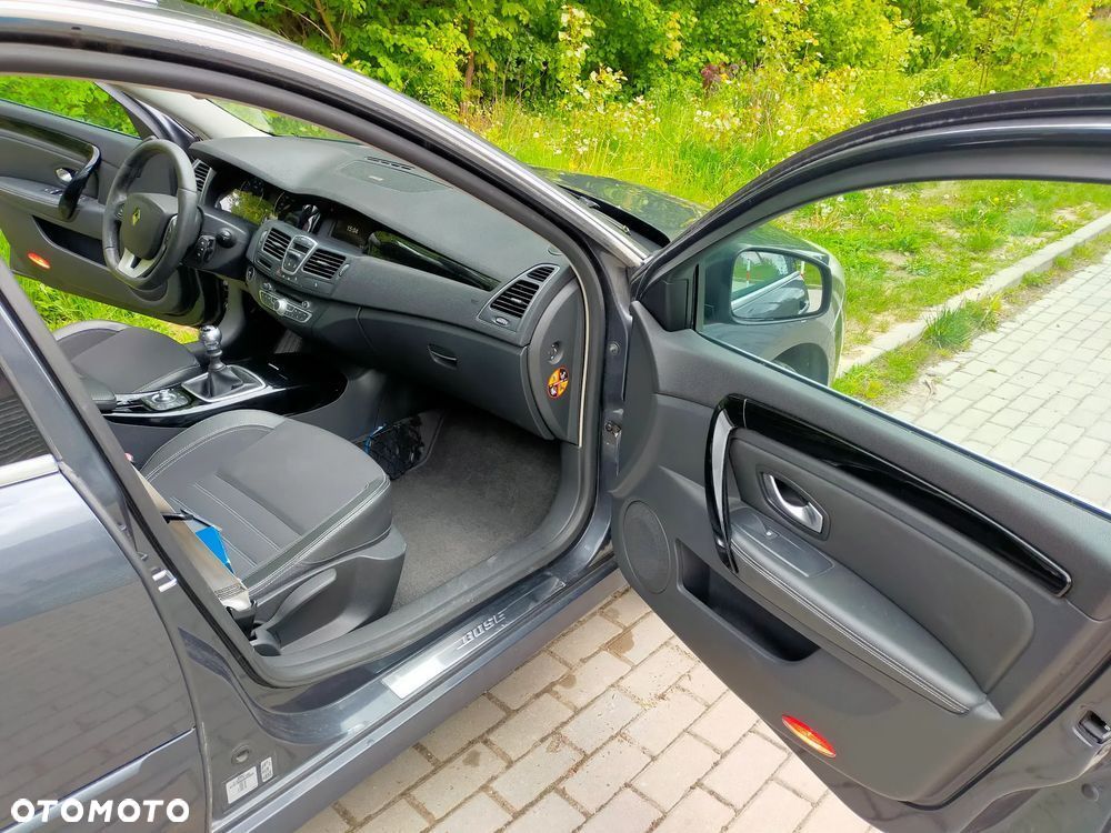 Renault Laguna 2.0 Bose Edition - 15