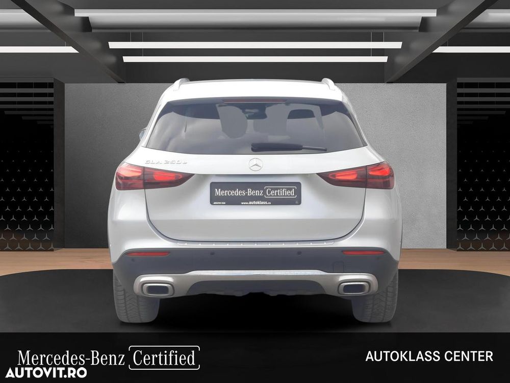 Mercedes-Benz GLA 250 e - 6