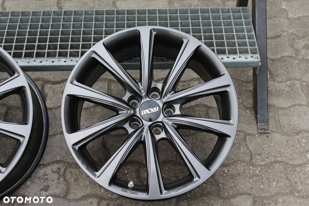 OXXO 18cali 5x112 ET20 8J AUDI BMW SKODA VW - 4