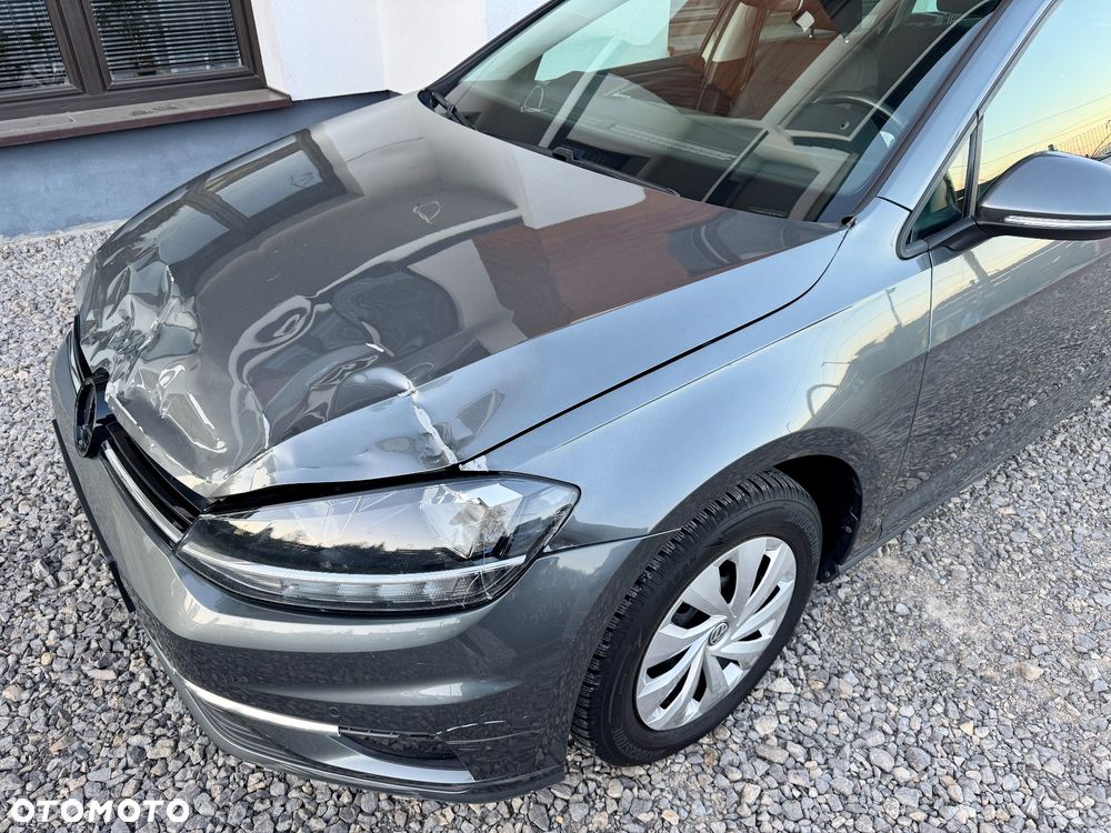 Volkswagen Golf - 9