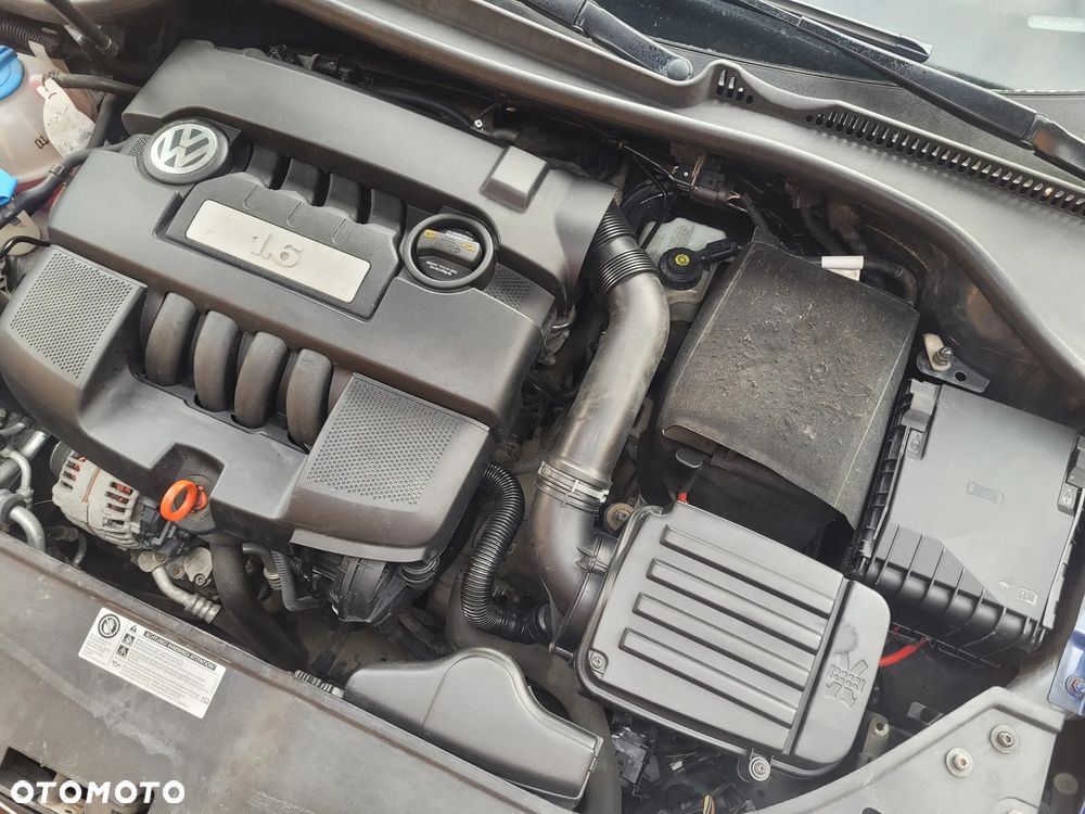 Volkswagen Golf 1.6 Tour Edition - 24