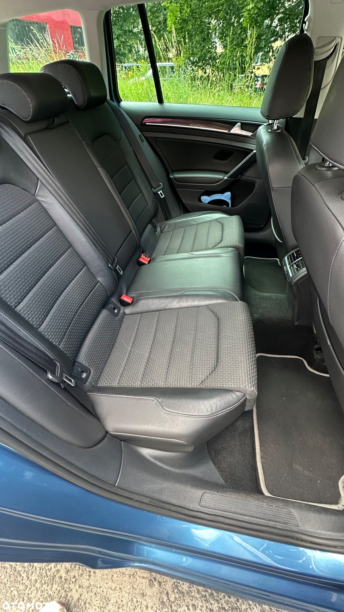 Volkswagen Golf - 9