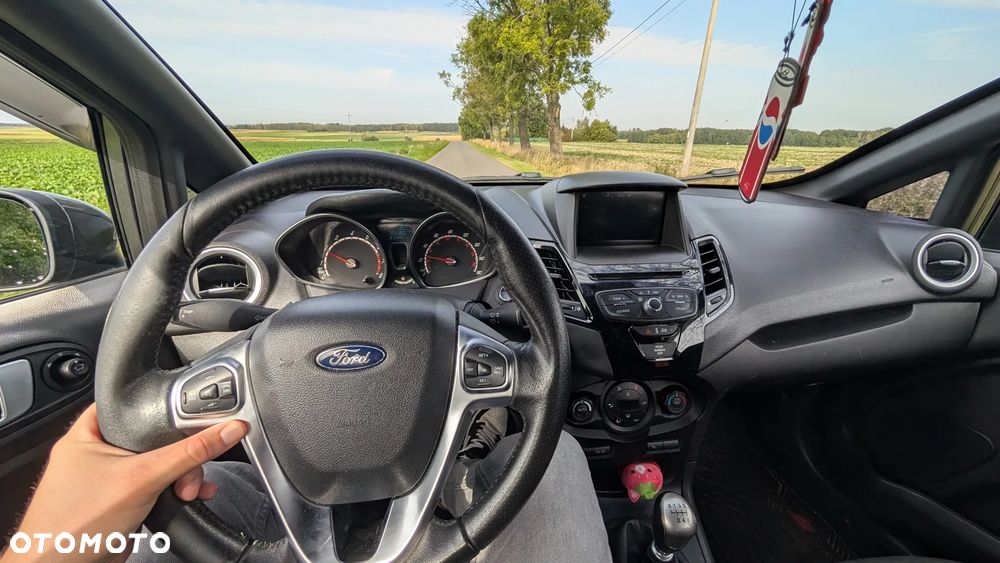 Ford Fiesta 1.6 EcoBoost ST200 - 31