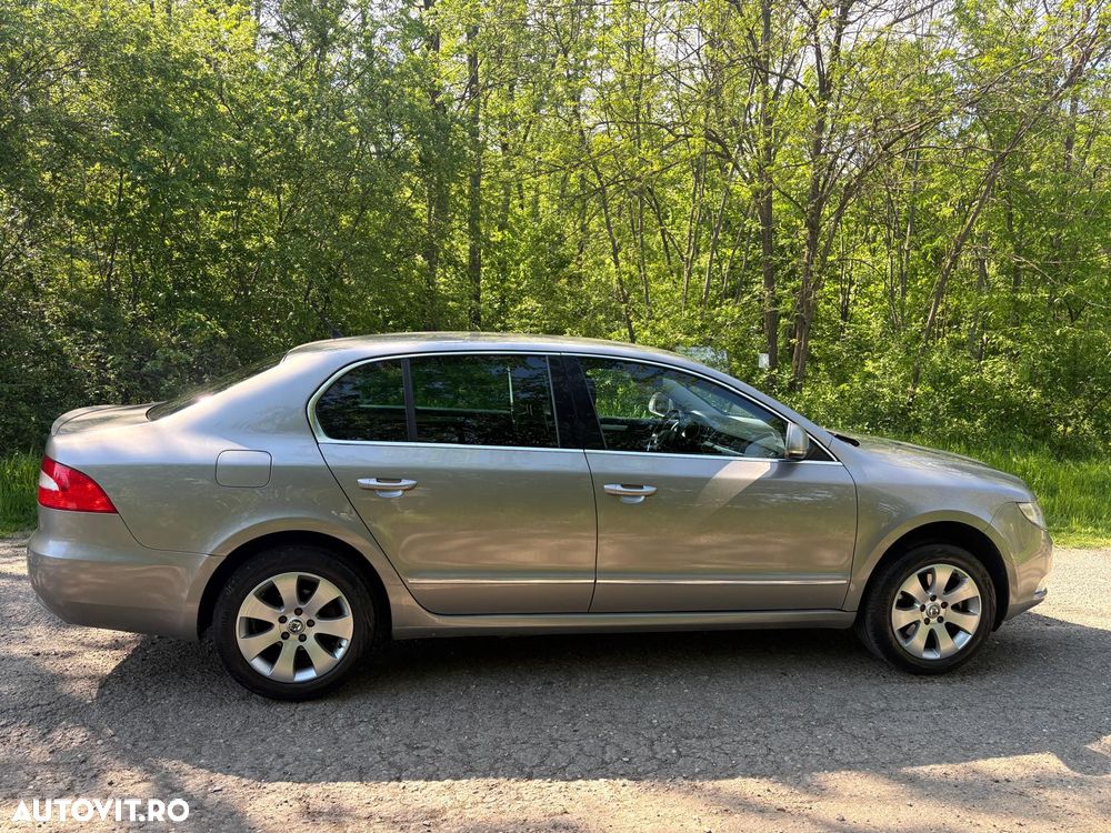 Skoda Octavia 1.9 TDI DPF Elegance - 9