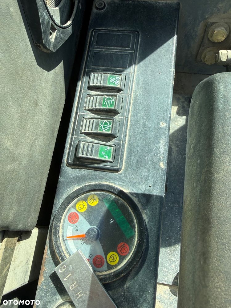 Schaeff HR16 - 8