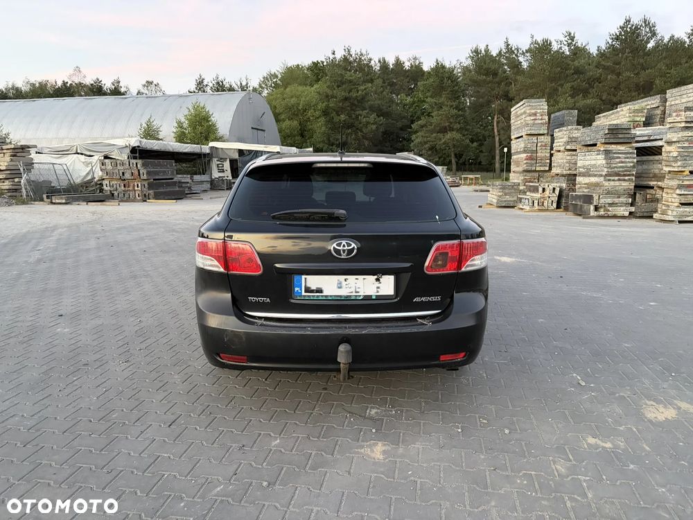 Toyota Avensis 2.0 D-4D Sol - 6