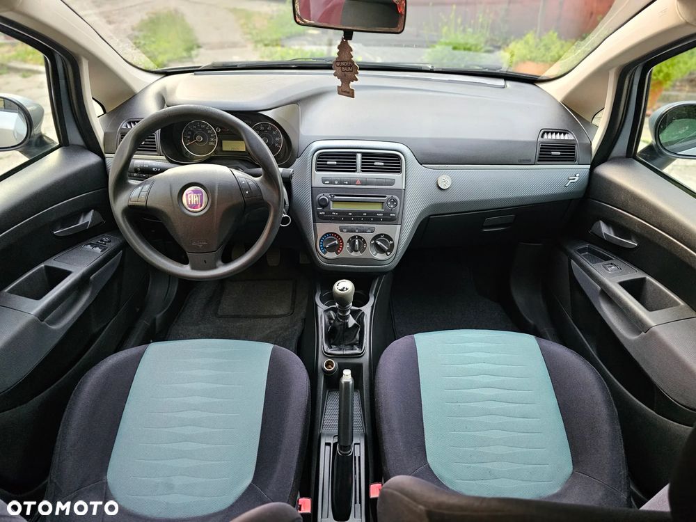 Fiat Punto 1.2 8V - 10