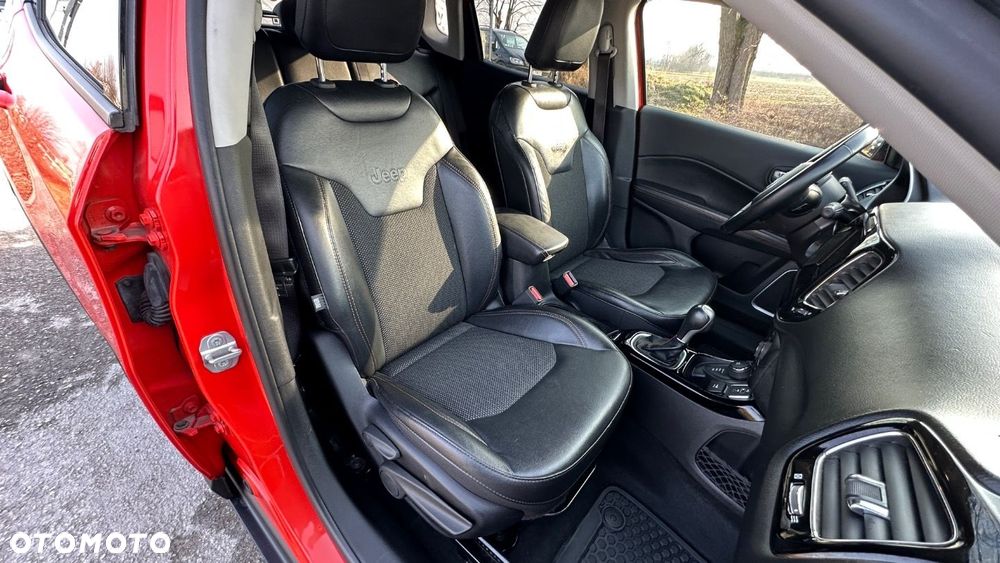 Jeep Compass 2.0 MultiJet Active Drive Low Automatik Trailhawk - 33