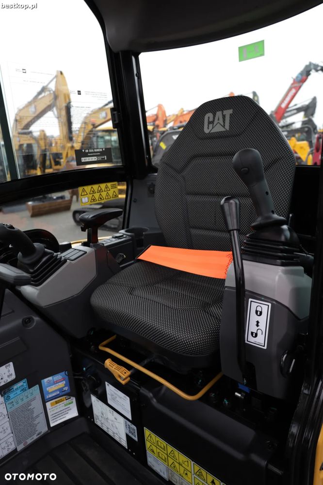 Caterpillar CAT 303 CR - 22