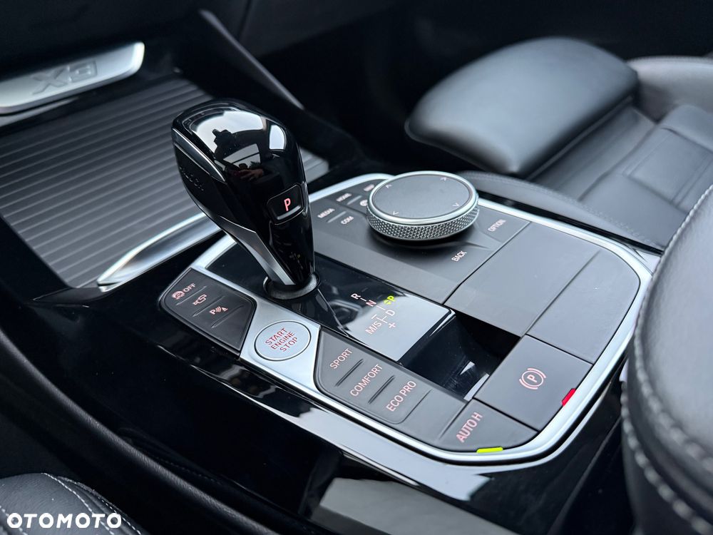 BMW X3 sDrive18d MHEV Luxury Line sport - 34