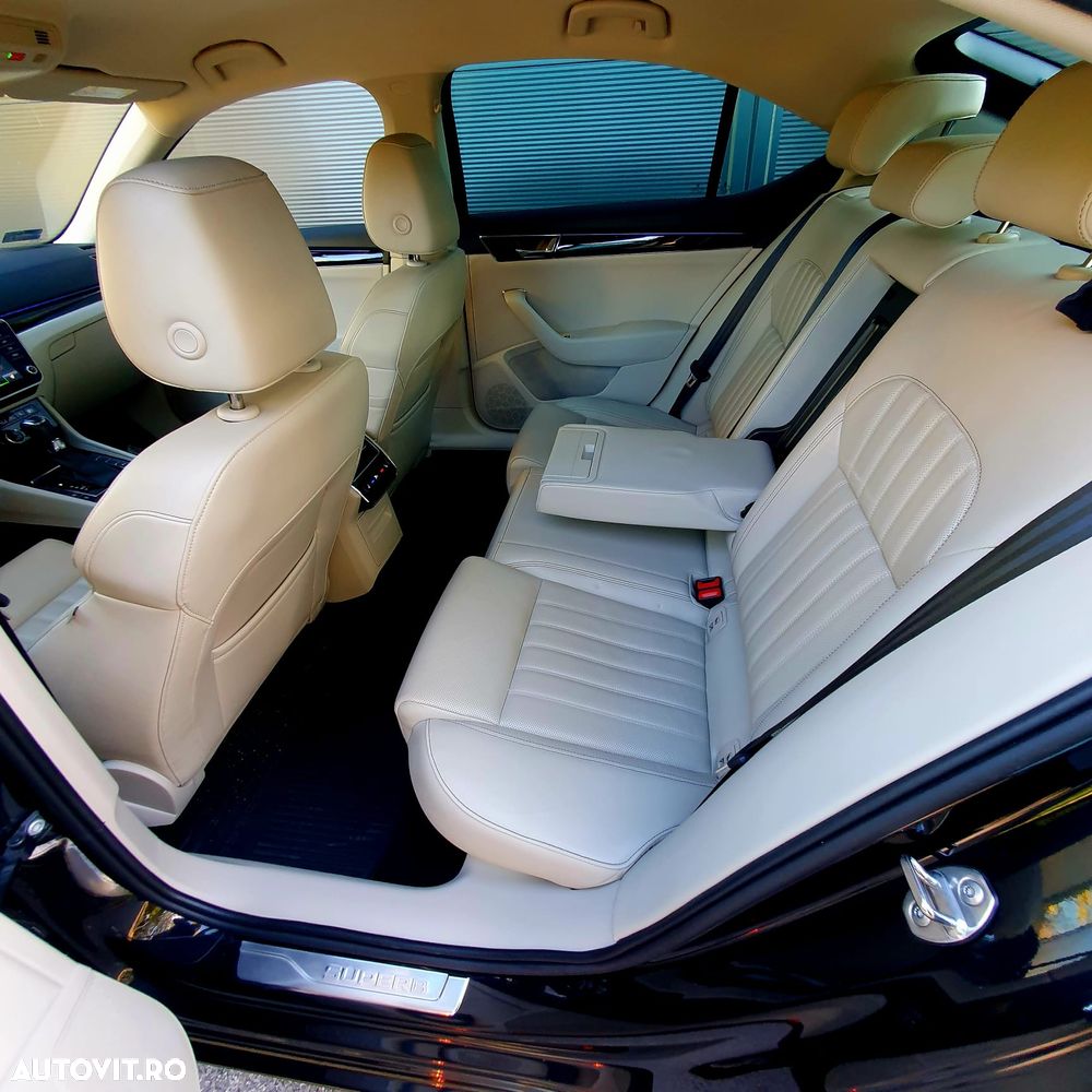 Skoda Superb 2.0 TDI DSG L&K - 11