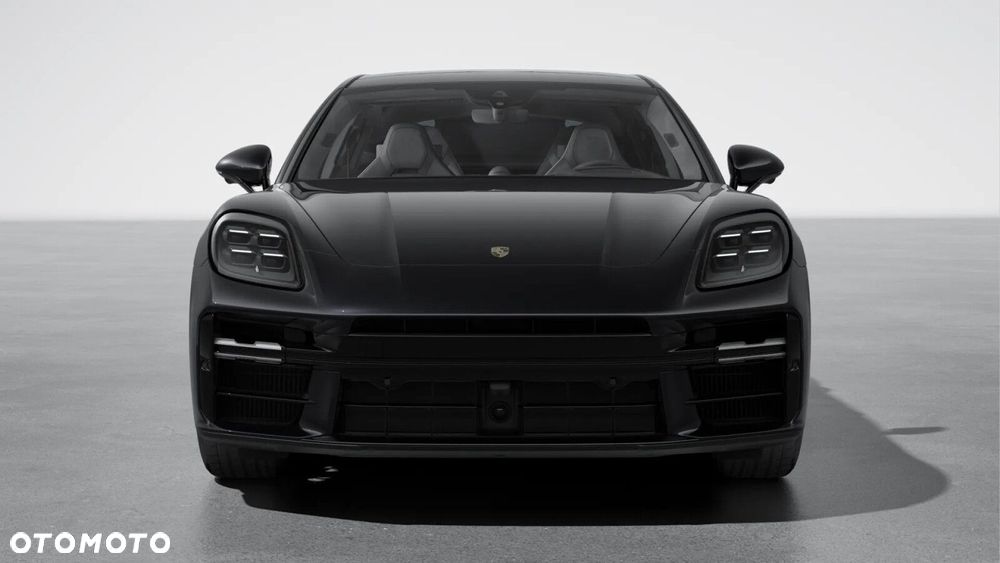 Porsche Panamera - 5