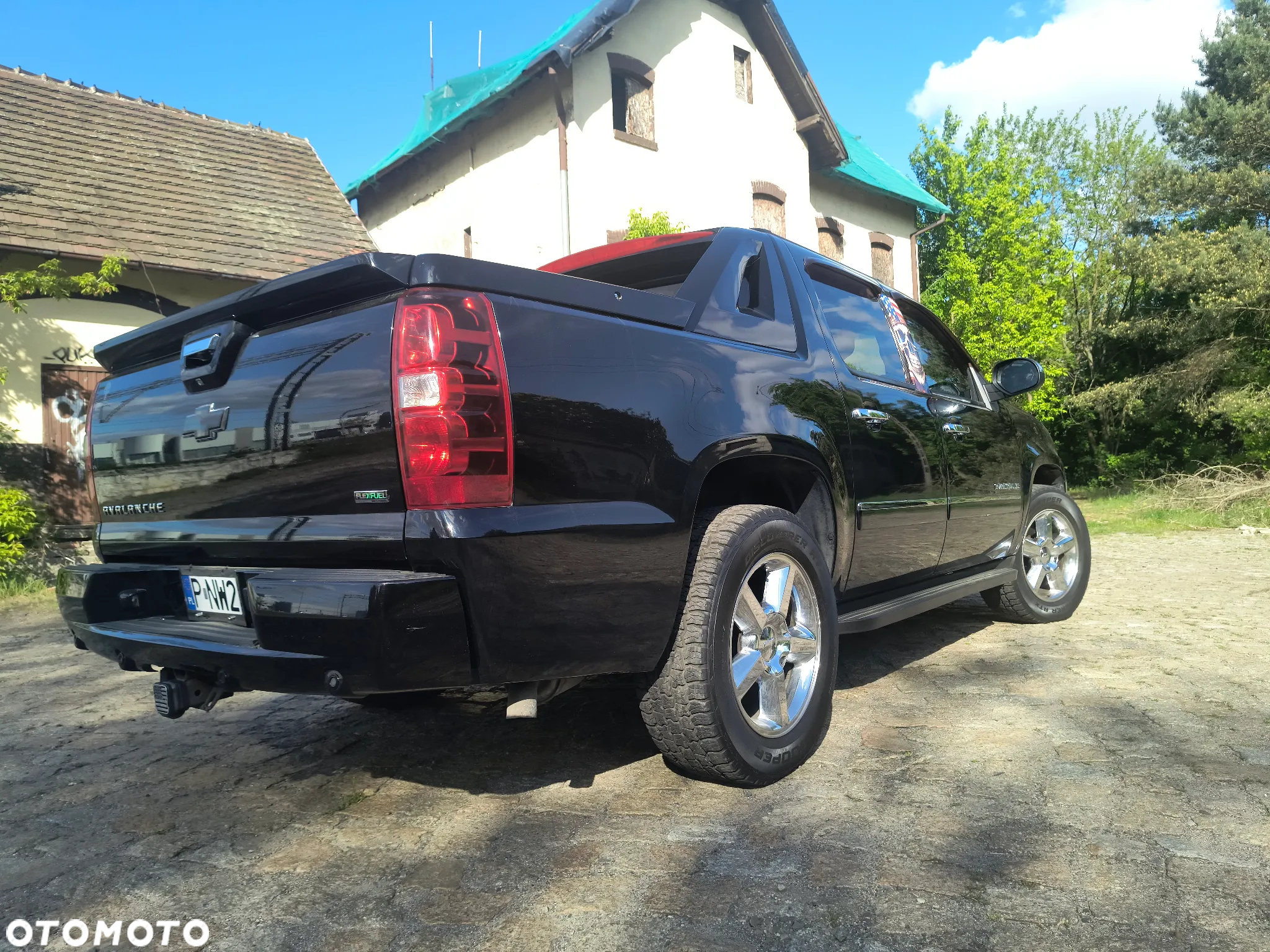 Chevrolet Avalanche - 26