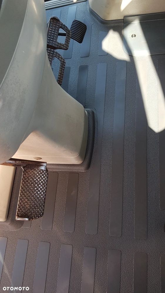 Fendt Farmer 410 VARIO - 15