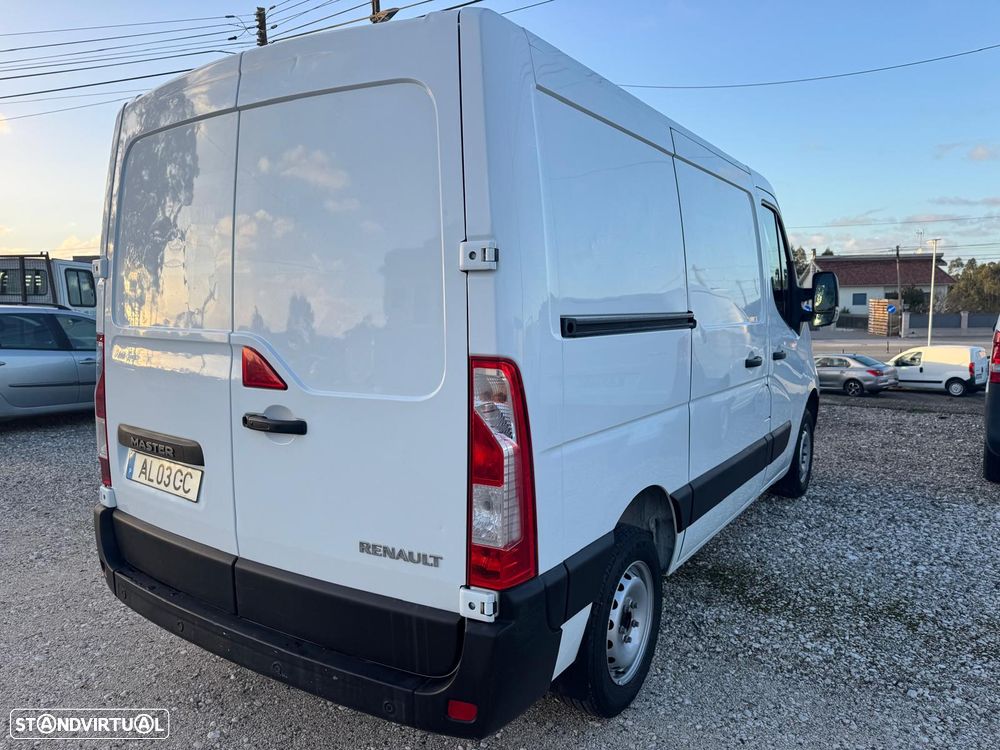 Renault Master - 3