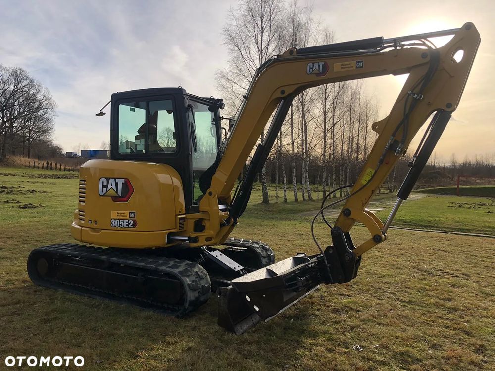 Caterpillar 305E2 - 15