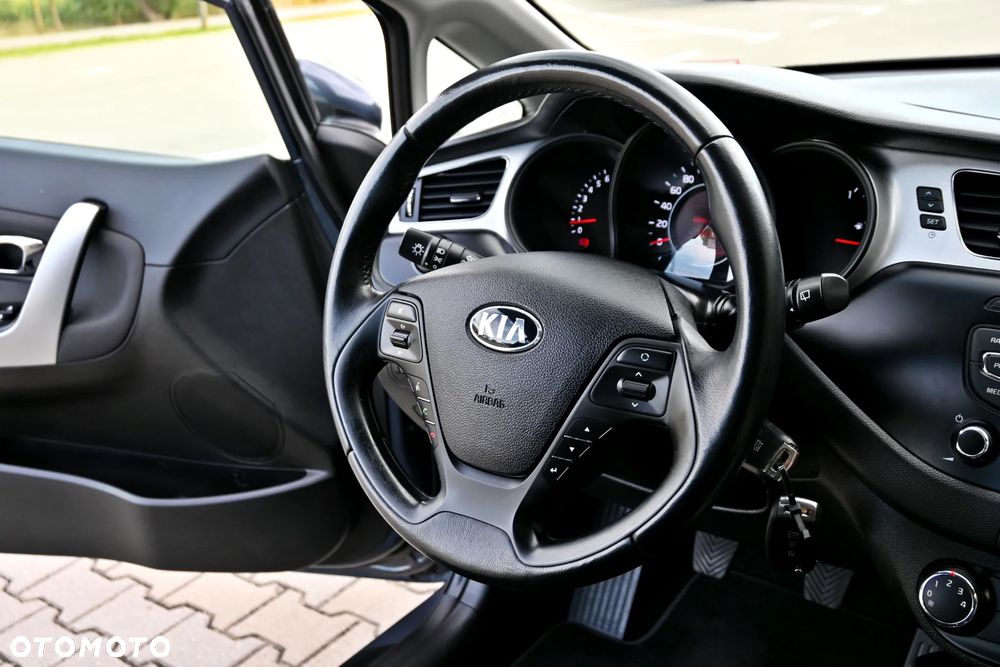Kia ProCeed 1.6 GDI Vision - 30