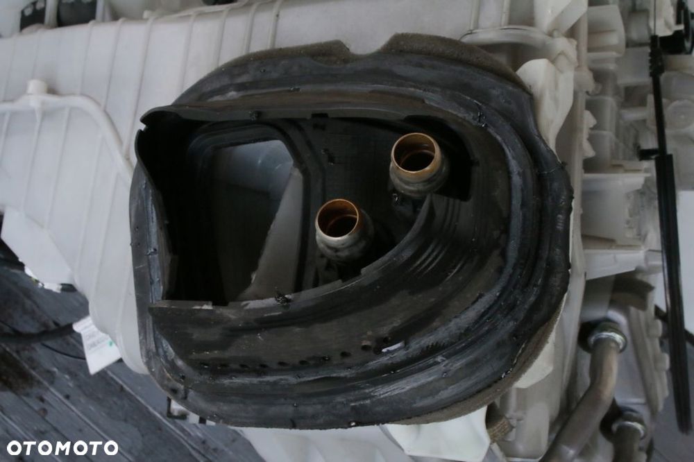 nagrzewnica dmuchawa ADAM Opel Corsa E - 6