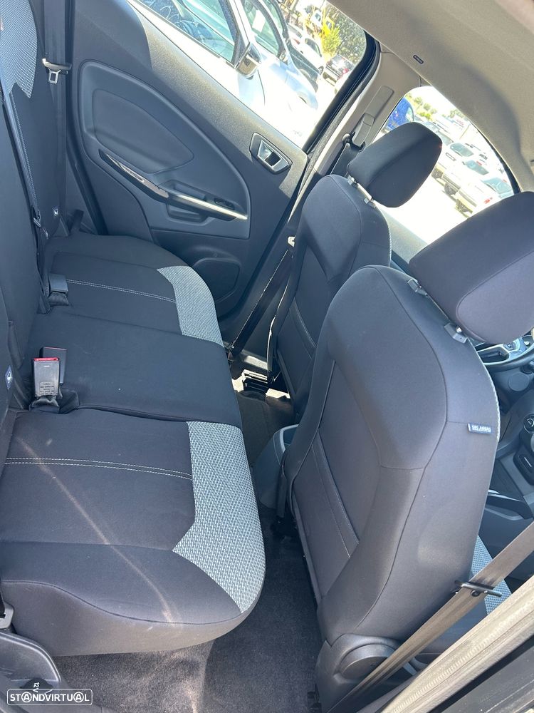 Ford EcoSport 1.5 TDCi Titanium - 5