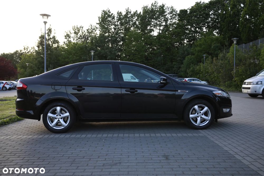 Ford Mondeo 2.0 TDCi Silver X - 3