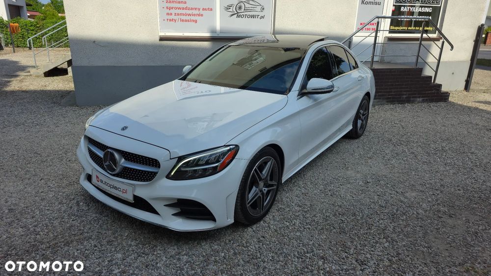 Mercedes-Benz Klasa C 300 4Matic 9G-TRONIC AMG Line - 2