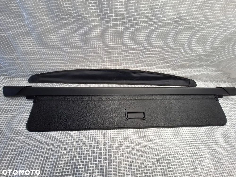 roleta bagaznika vw touareg III 760 76o 2018- 760867871 orginal demontaz - 1