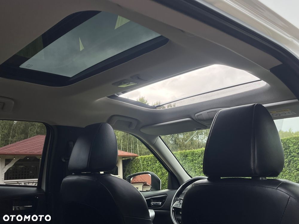 Mitsubishi Eclipse Cross 1.5 T Intense - 36