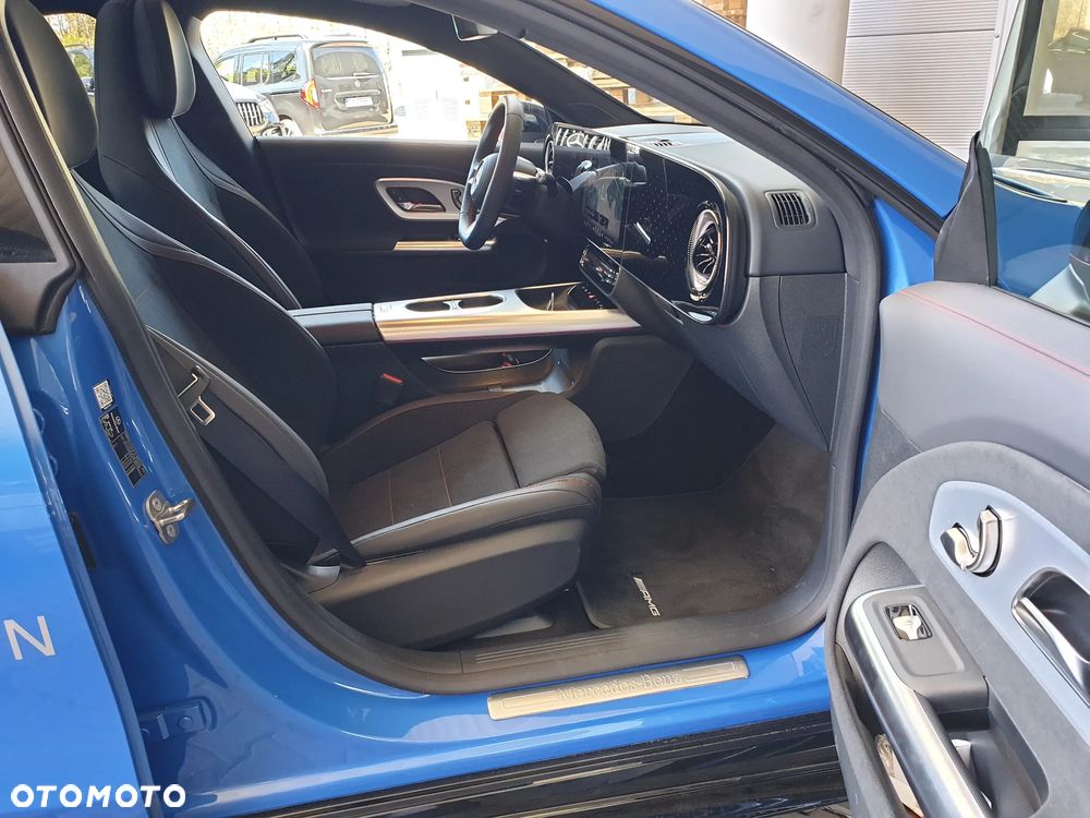 Mercedes-Benz CLA 200 mHEV 8G-DCT - 18