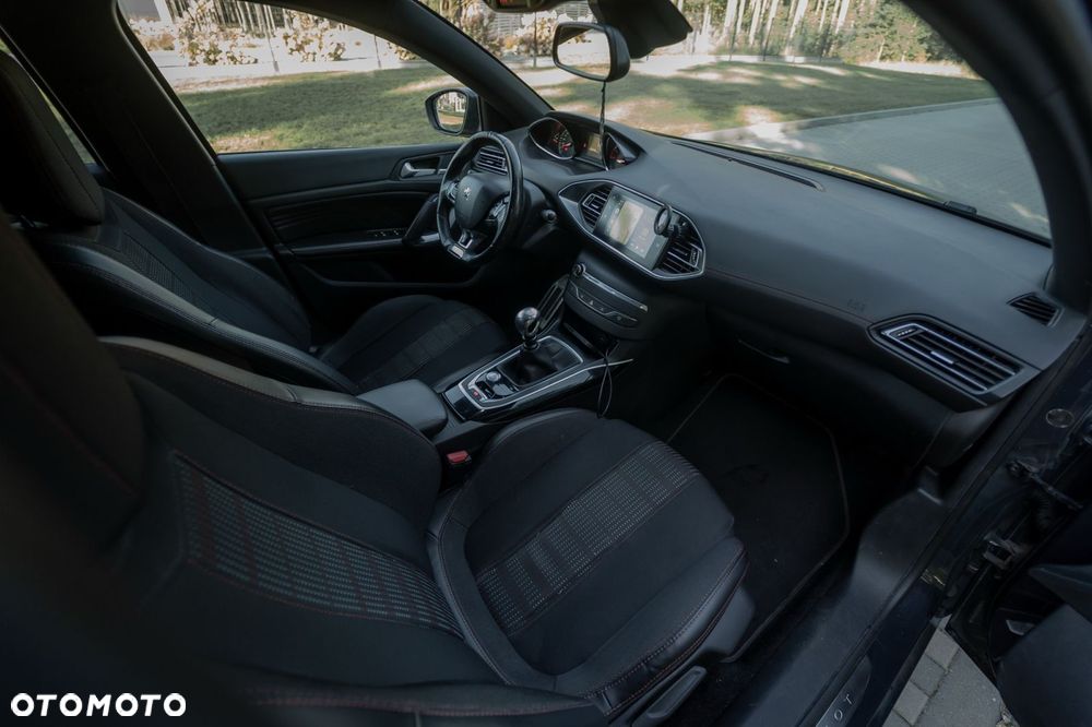 Peugeot 308 2.0 Blue HDi Allure S&S - 39