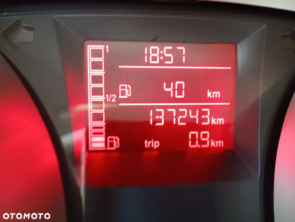 Seat Ibiza SC 1.6 16V Sport - 16