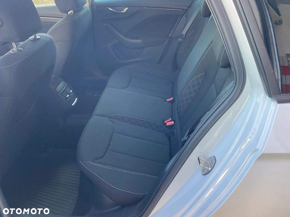 Skoda Scala 1.0 TSI Ambition DSG - 8