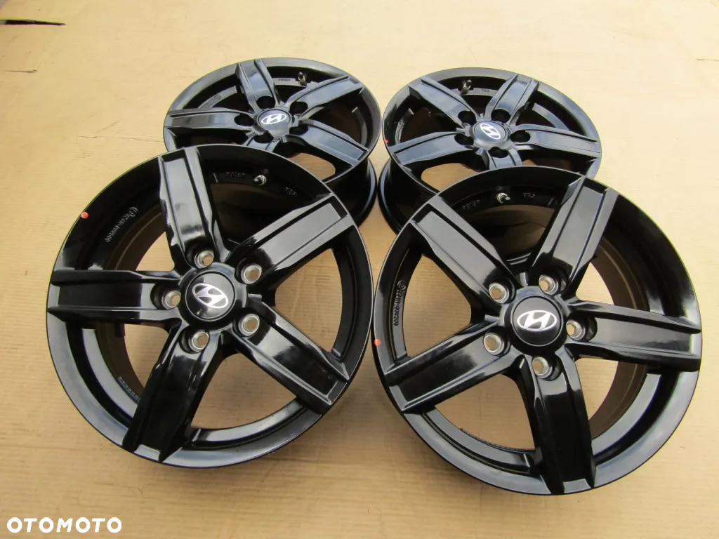 Felgi 15 Hyundai i30 I II III ix20 Kia Ceed I II III Venga + czujniki TPMS - 19