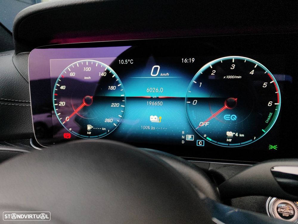 Mercedes-Benz E 300 de AMG Line - 24