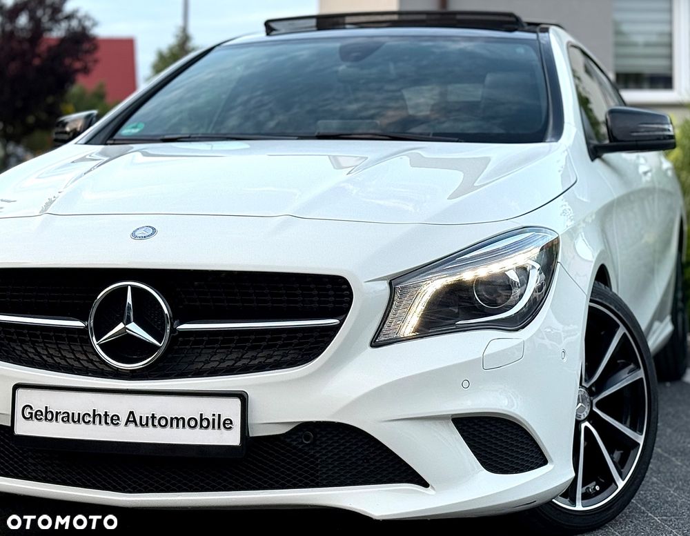 Mercedes-Benz CLA Shooting Brake 200 7G-DCT Urban - 1
