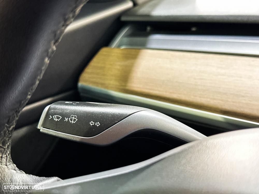 Tesla Model 3 Standard Range Plus RWD - 40