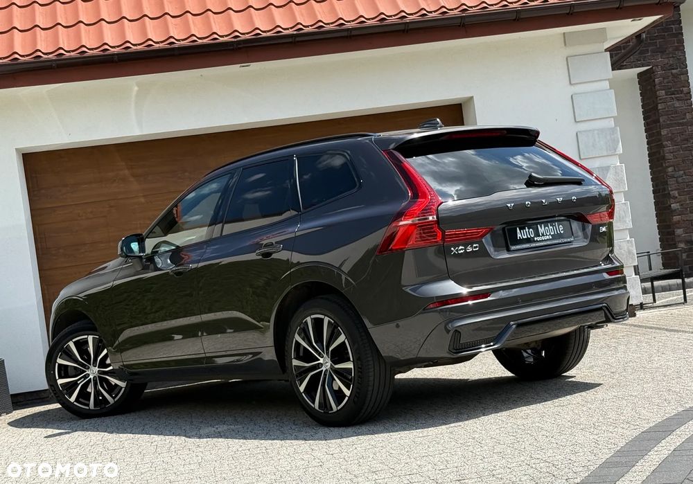 Volvo XC 60 B4 D Plus Dark - 7