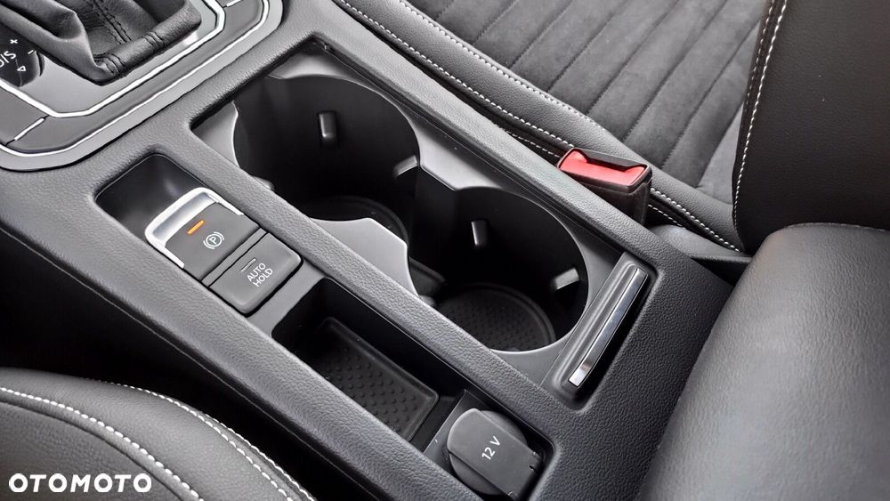 Volkswagen Passat Variant - 26