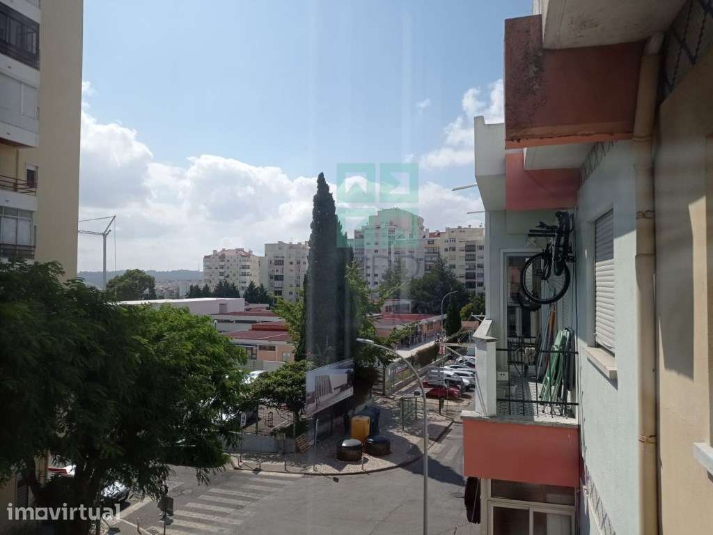 Apartamento T2 - Totalmente Remodelado, na Amadora. - Grande imagem: 4/24