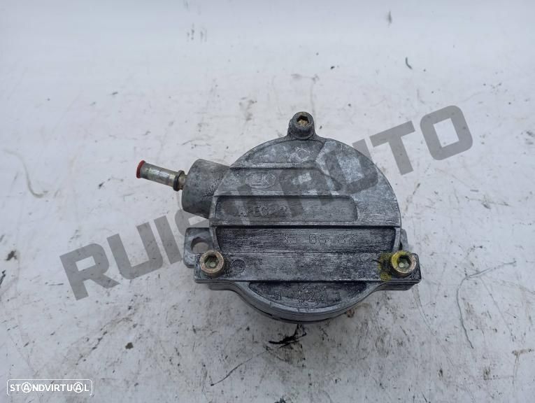 Depressor De Travões / Bomba De Vácuo  Peugeot 106 Ii [1996_200 - 1